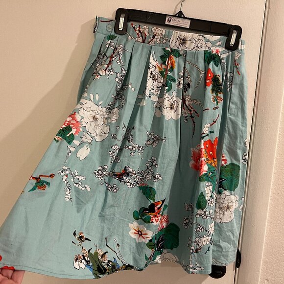 CLOSE OUT SALE: Urban Outfitters Light Teal pleated skirt - Medium - Picture 4 of 4